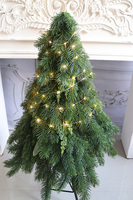 Norweski Design 2 LED, choinka na stojaku jak żywa