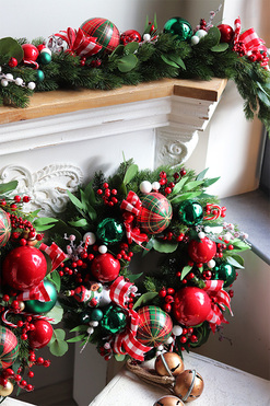 Apart American Christmas 2, świąteczny wianek do powieszenia, śr.46cm 