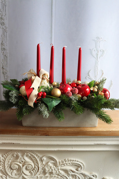 Dzieci w Domu, świąteczny stroik adwentowy, wym.34x58cm