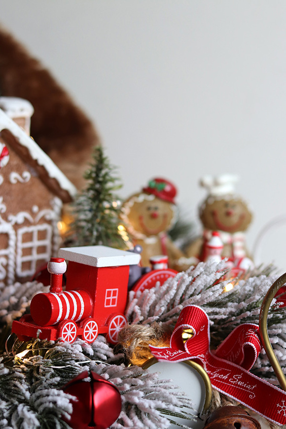 Jadą Sanie, świąteczny stroik