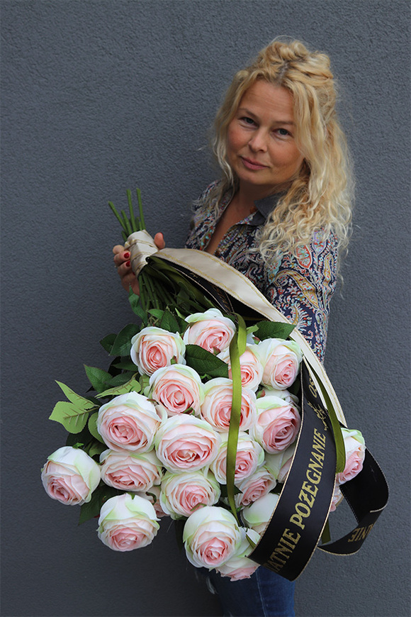 bukiet róż, Ostatnie Pożegnanie, wys.100cm, 24 sztuki