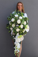 White Fluena, elegancka wiązanka nagrobna, dł.110cm