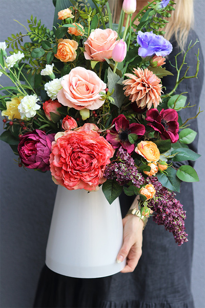 Medaria, bukiet nagrobny we flakonie