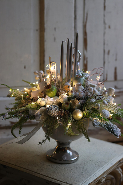 Frozen World, srebrno-biały stroik adwentowy LED