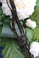 Kalipso White Roses, biała wiązanka nagrobna