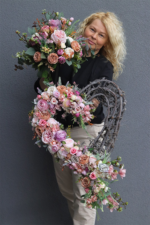 Georita 2, bukiet nagrobny we wkładzie