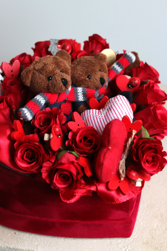 Walentynki Teddy, flowerbox na walentynki serce