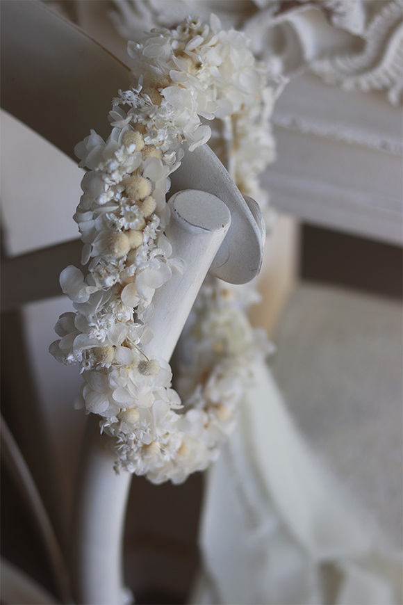 Leuke, wianek na głowę z roślin stabilizowanych, rozmiar uniwersalny