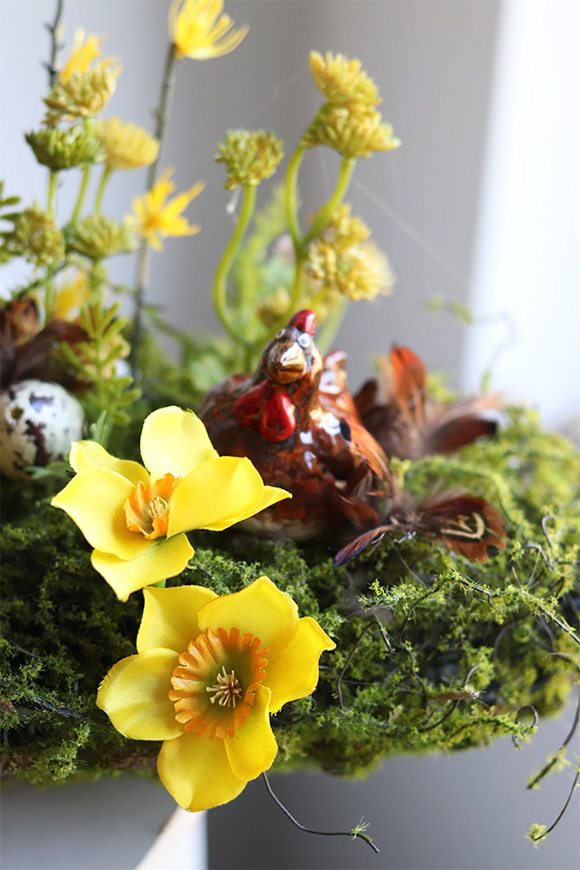 Kurki na Wsi, stroik wielkanocny z kurami