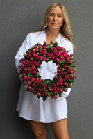 Pink Rosalina, słoneczny wianek na drzwi