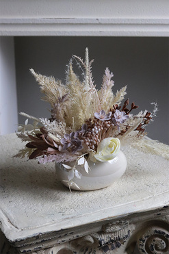 Boho Cream Egg, wielkanocna kompozycja kwiatowa w jajku, wym.24x28cm