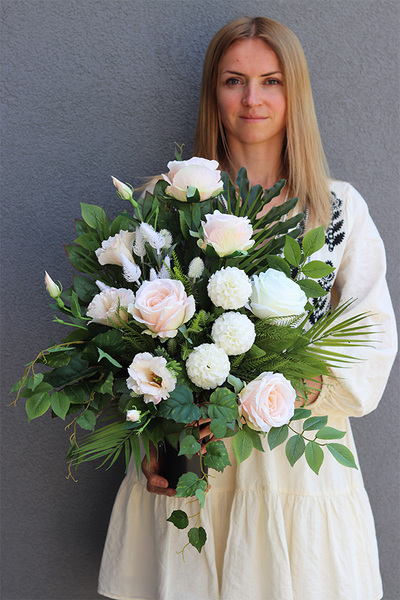 Biała Promesa, komplet dekoracji nagrobnych