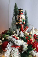 Dziadek do Orzechów Green, flowerbox świąteczny