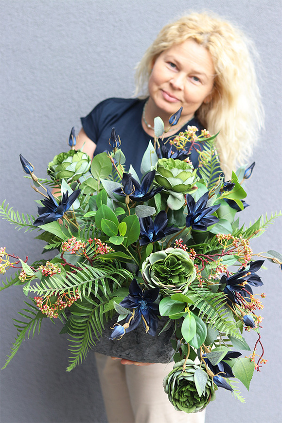 Black Geria Volcan, nowoczesna kompozycja nagrobna