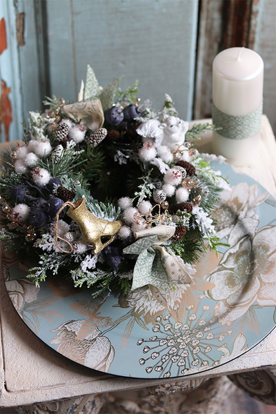 Getasa, świąteczny stroik na ozdobnym talerzu, śr.33cm 