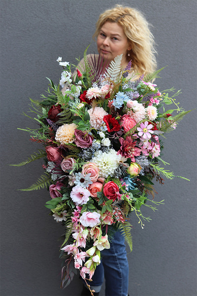 Barnaba, elegancka wiązanka nagrobna