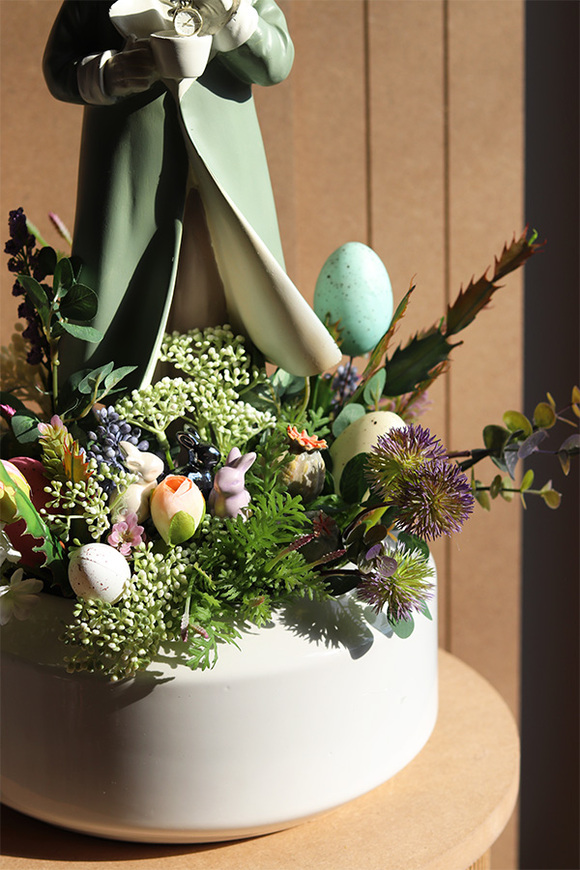 Bunny Tea Gaina, stroik wielkanocny z zajączkiem