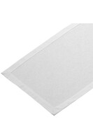 Alissa Flora, bieżnik ze srebrną nicią