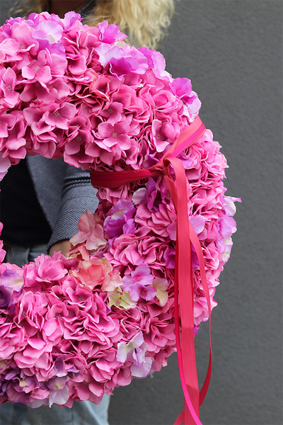 duży gęsty wianek Hortensja Róż New