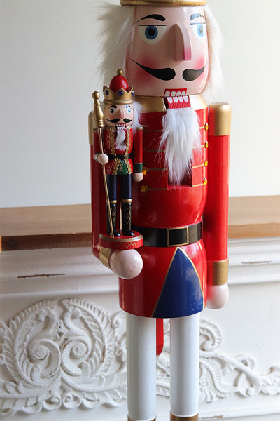 Dziadek do Orzechów, XXL, wersja B z koroną