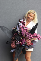 Gerra Terrana, duży nowoczesny bukiet nagrobny