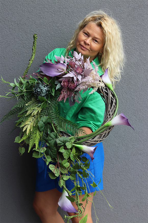 Fioletana, wieniec nagrobny