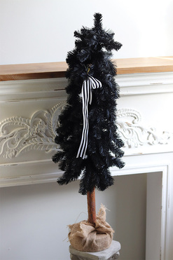 OD RĘKI Black Winter A, dekoracyjna choinka sztuczna w jucie, wys.94cm 