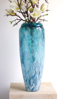 Magnolia Azuria, bukiet kwiatów w wazonie