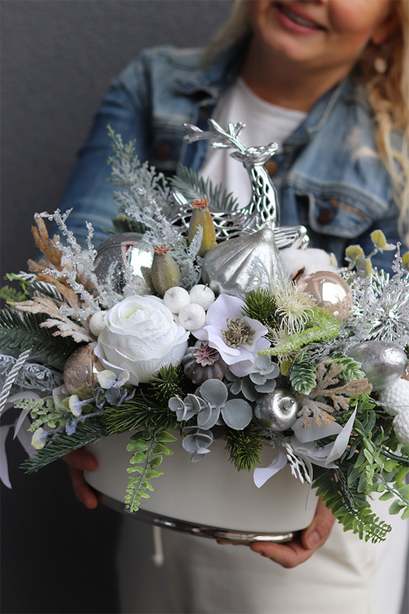 Srebrna Kraina, świąteczny stroik w doniczce