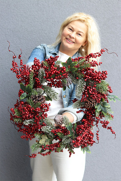 Czerwone Korale Geruta, zimowy wianek z owocami, rozp.50cm 