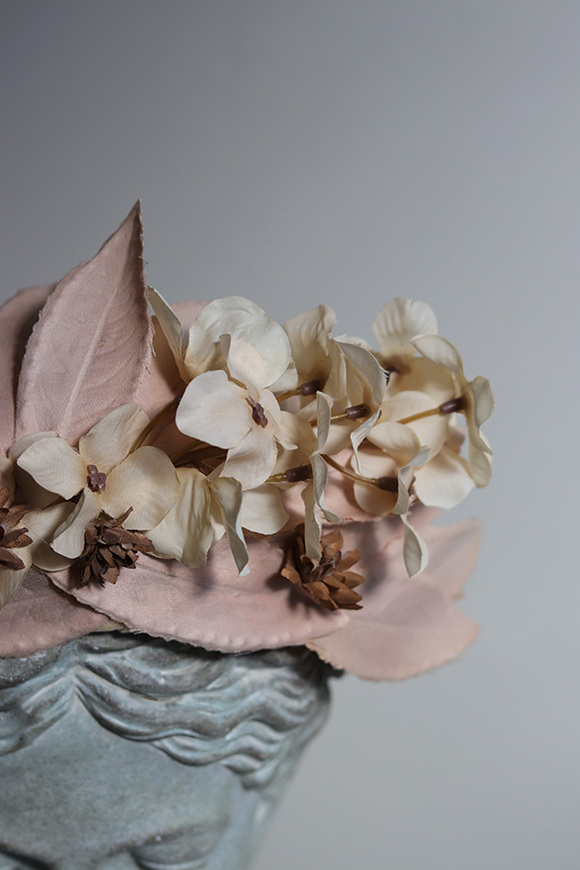 kwiatowy wianek na głowę Beige Mazovia, rozmiar uniwersalny