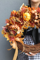 Dyniowa Poezja, asymetryczny jesienny wianek z dyniami