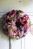 Monella, gęsty wianek kwiatowy, śr.32cm 