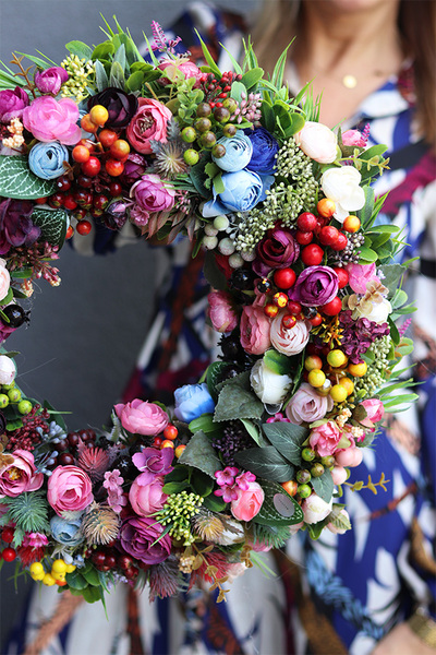 Jesienna Nestra, jesienny wianek z owocami