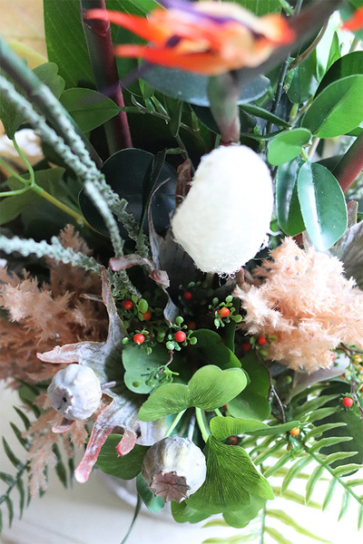 egzotyczna kompozycja w srebrnej donicy, Strelicja Calgary, wys.78cm 