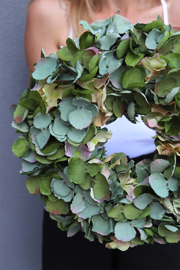 Green House, zielony wianek z hortensji