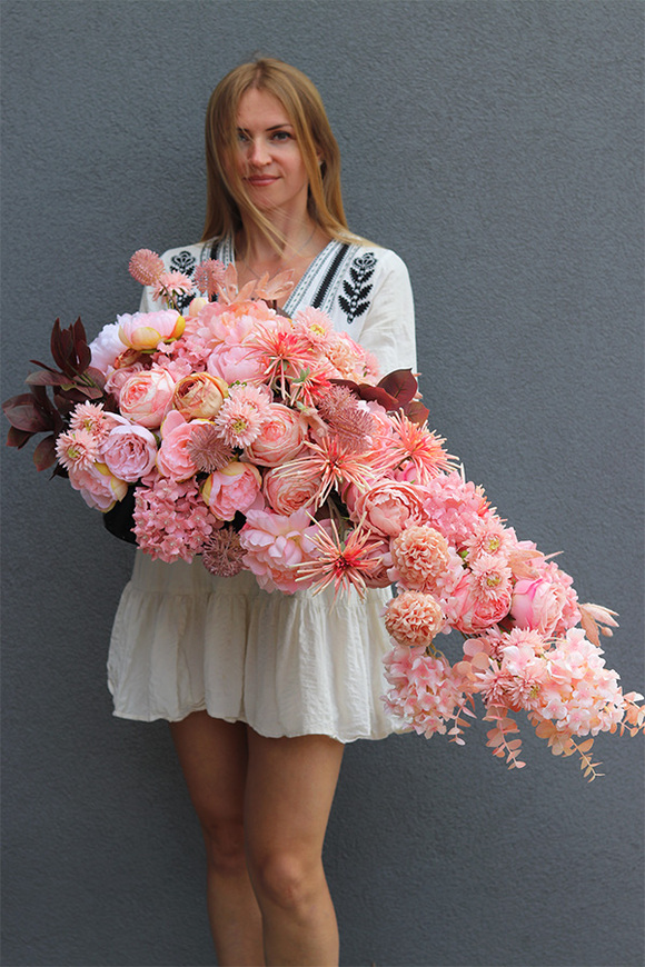 Anona Morelli, zestaw dekoracji nagrobnych