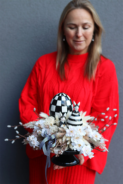 Wielkanocna Szachownica, stroik wielkanocny na paterze, wym.31x36cm 