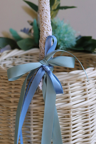 Blueriana, dekorowany koszyczek wielkanocny