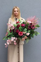 Bolonia Fretra, wiązanka nagrobna z lampionem