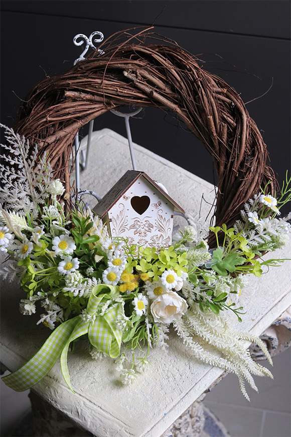 Piękny Domek, wianek ozdobny na drzwi