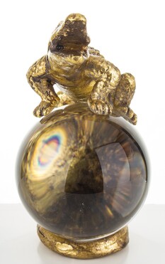 figurka Krokodyl z Kryształową kulą, wym.16.5x12x9cm