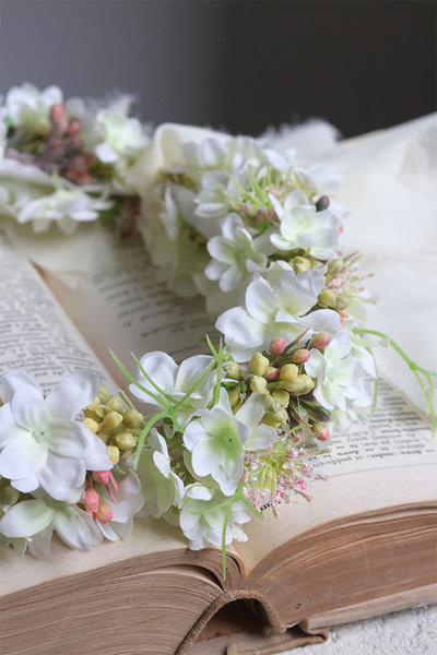 Aisne, komunijny wianek na głowę