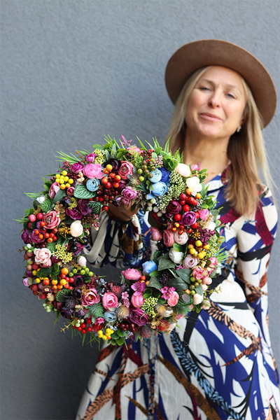 Jesienna Nestra, jesienny wianek z owocami