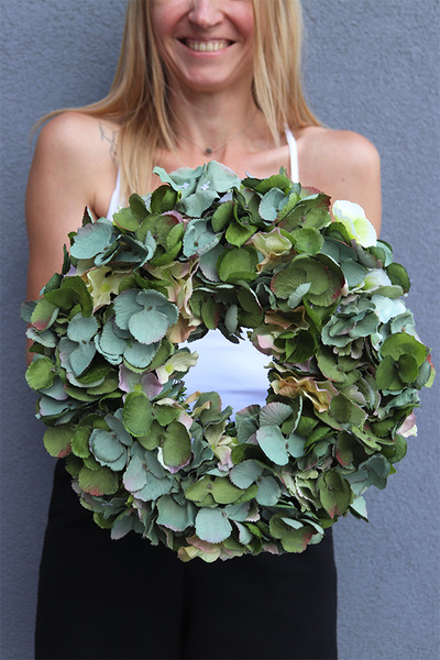 Green House, zielony wianek z hortensji