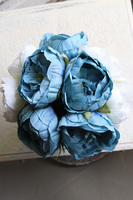 Blue Mini, flowerbox z niebieskimi peoniami, wys.20cm 