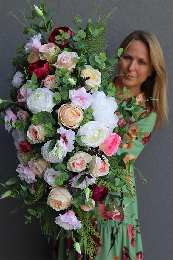 Odettino 3, komplet dekoracji nagrobnych, kompozycja +bukiet