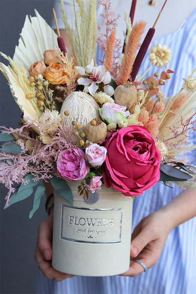 Pinkobella Orfitta 2, welurowy flowerbox z suszem