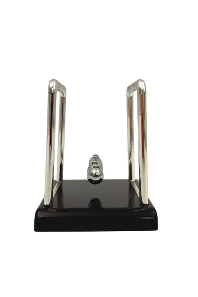 wahadło Kulki Newtona, gadżet na biurko