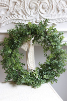 zielony wianek bukszpanowy Herda